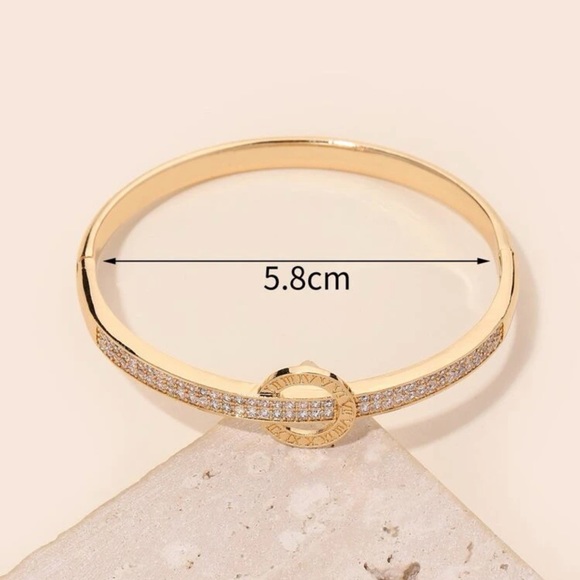 Roman Numeral Detail Cubic Zirconia Decor Bangle for Women Wedding Party - Picture 3 of 4